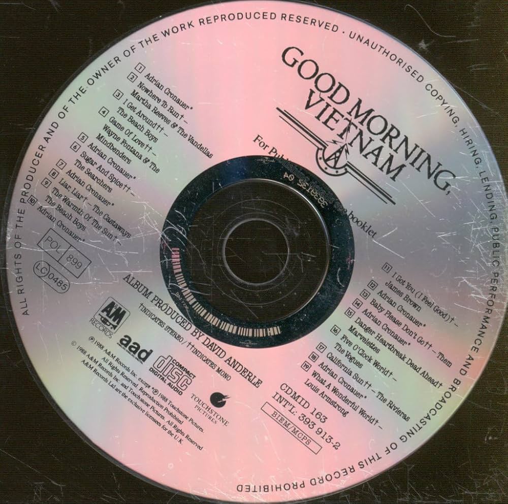 Amazon.com: Good Morning Vietnam: 0082839391320: Louis